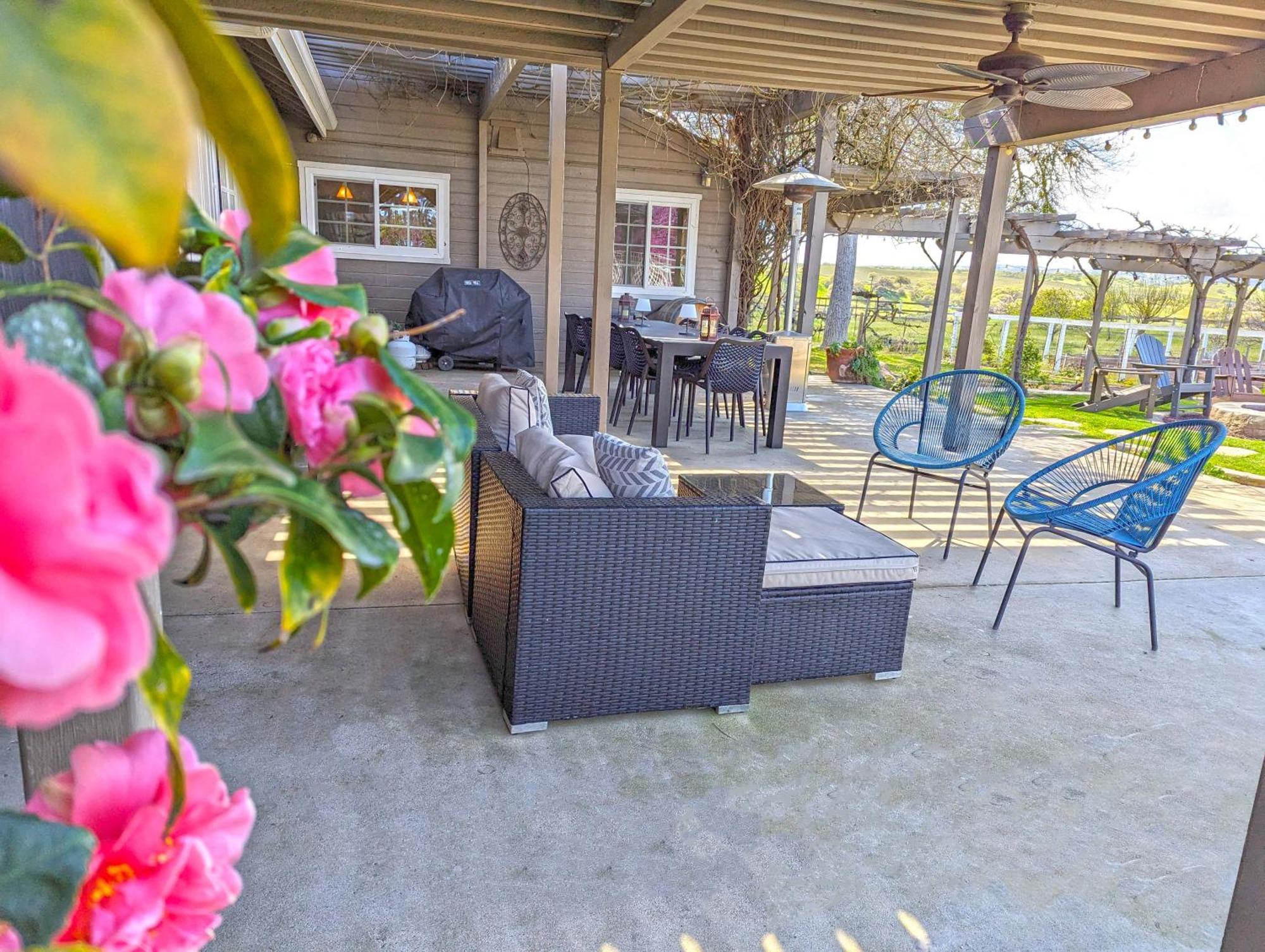 The Vineyard Farmhouse Villa Paso Robles Exterior photo
