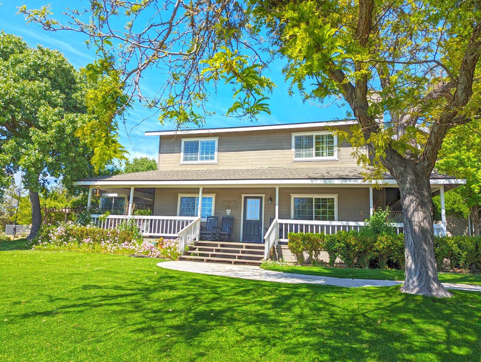 The Vineyard Farmhouse Villa Paso Robles Exterior photo